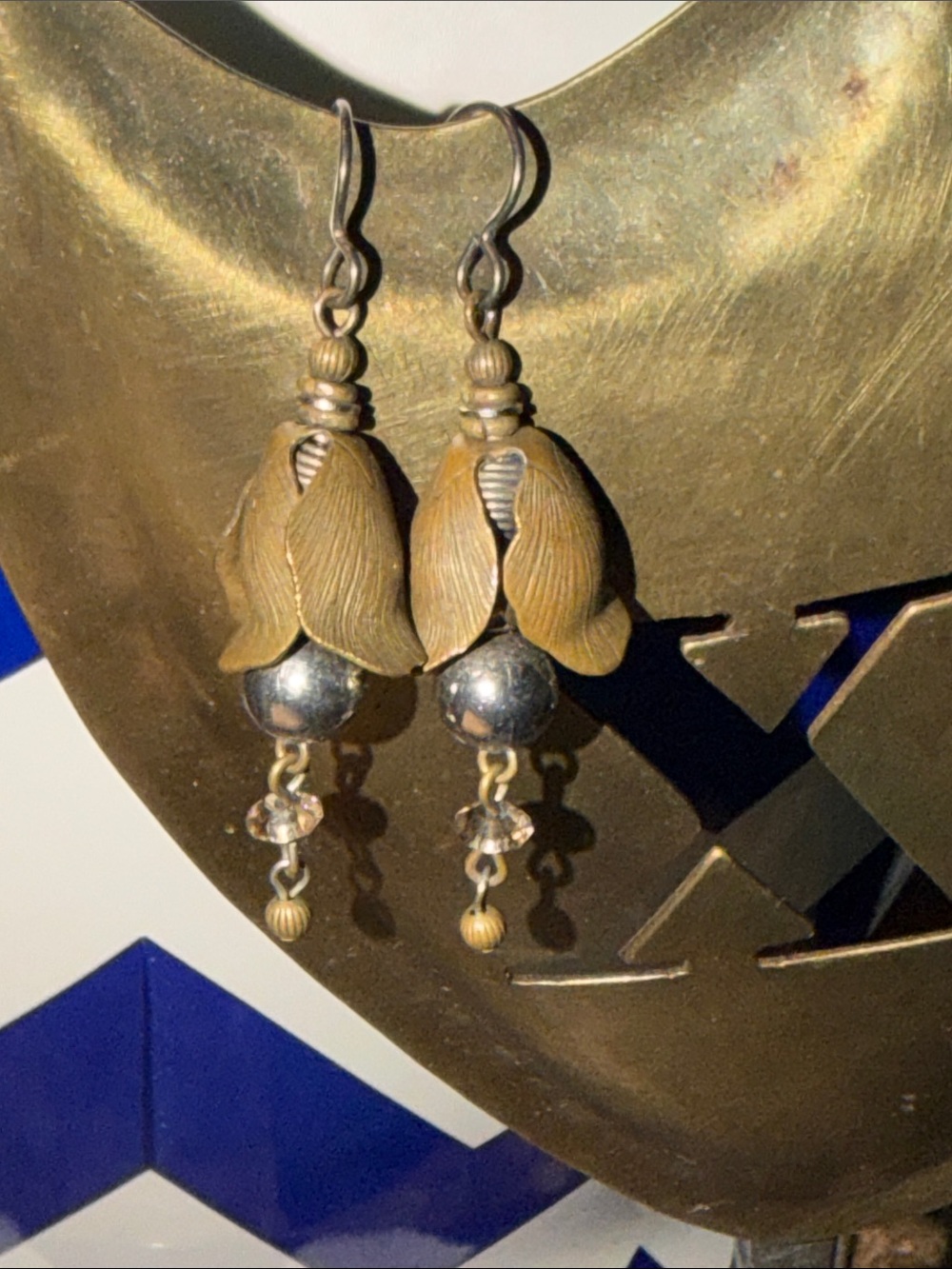 Antique Brass Floral Drop Earrings in Gold Tone crystal drop pierced vintage